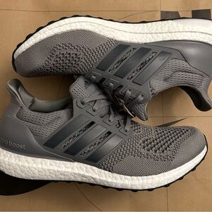 Adidas Ultraboost 1.0 Wolf Grey White Running Shoes HQ4200 Men’s Size 9.5
